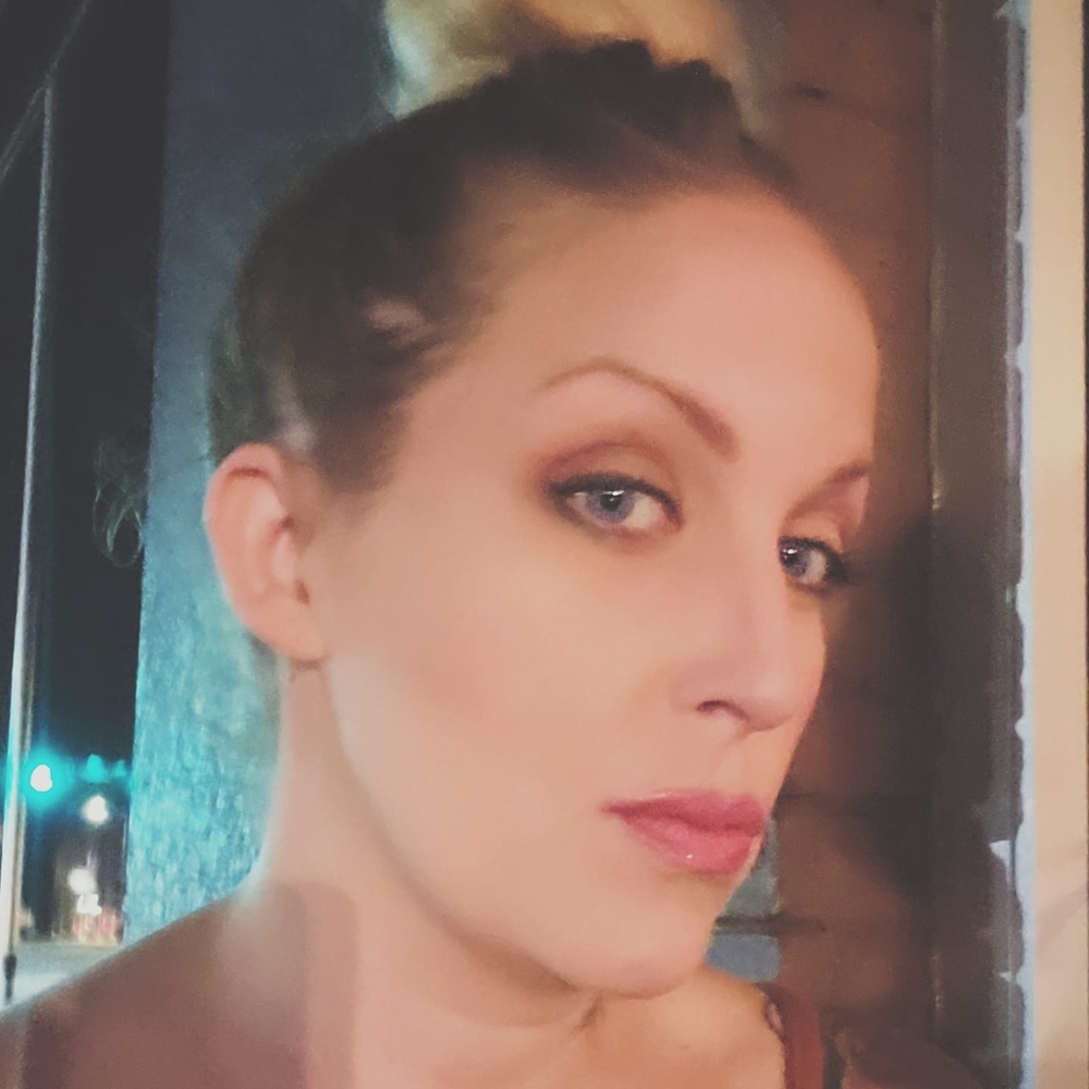Meet your Posher, Jenny
